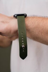 Waji's Olive Green Leather Straps (3)